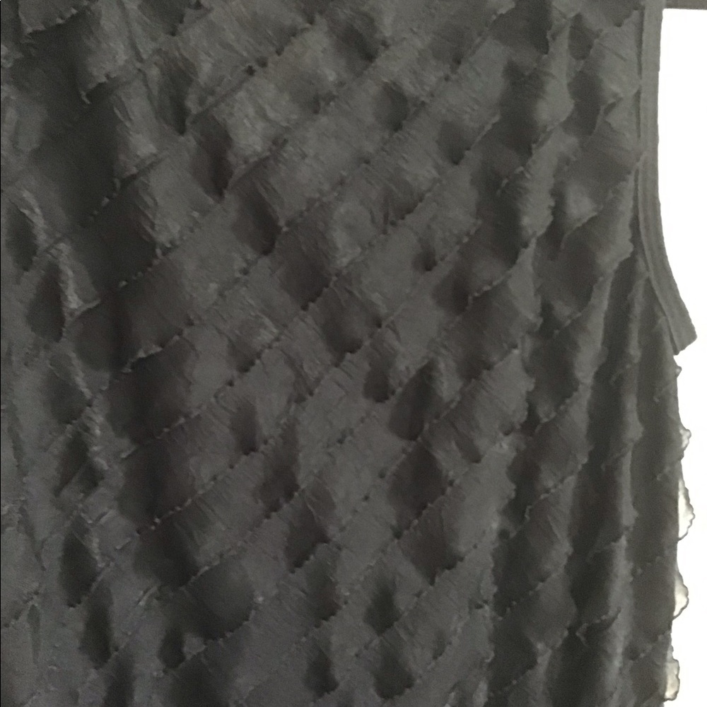 Top - Picture 4 of 6